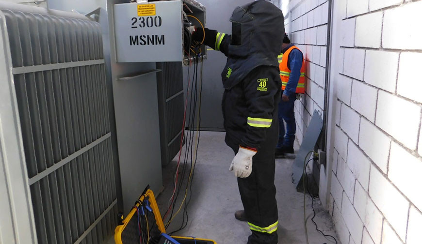 Estudios de Arc Flash (Arco Eléctrico) Estudios de Arc Flash (Arco Eléctrico)